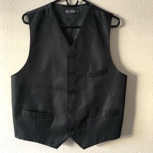 Men’s Tuxedo Vest